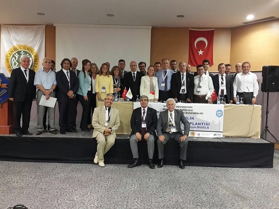 Girne Üniversitesi Denizcilik Fakültesi  Dekanı Altunç DEK Toplantısında Konuşma Yaptı
