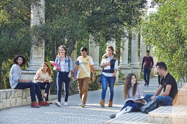 Yakın Doğu Üniversitesi Öğrenci Yerleştirme ve Burs Sıralama Sınavı 4 Haziran 2016’da Yapılacak