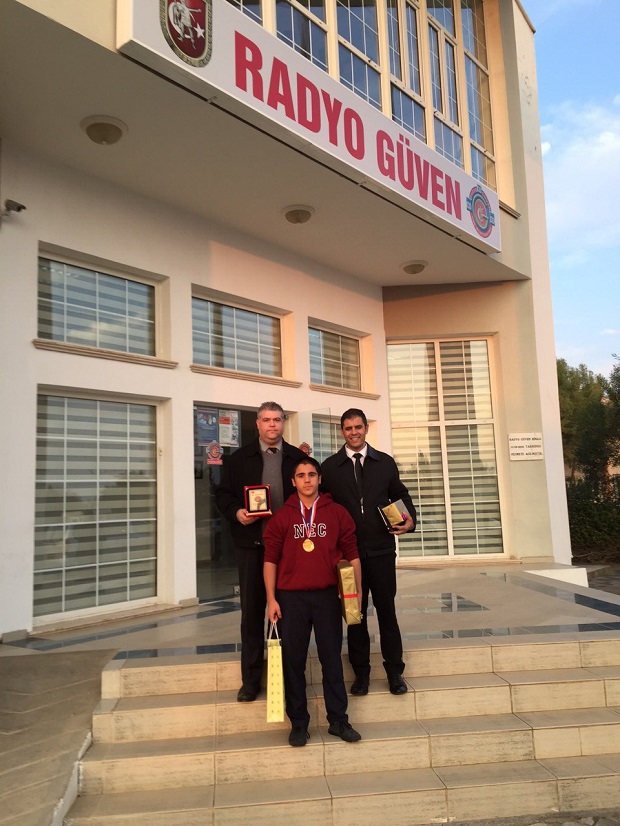 Yakın Doğu Kolejinin Büyük Başarısı Yakın Doğu Kolejinin Büyük Başarısı