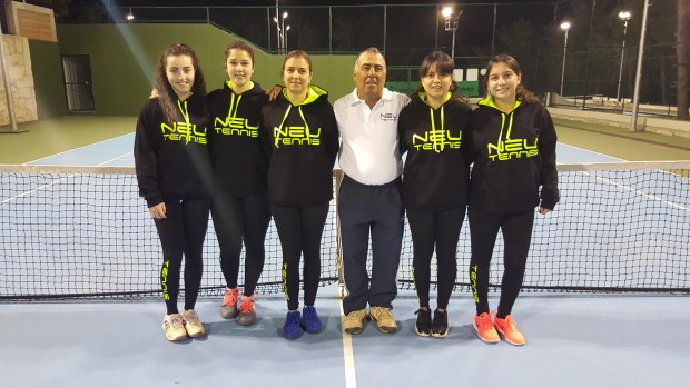 YDÜ Tenis Bayan Takımı Antalya Öncesi Moral Depoladı