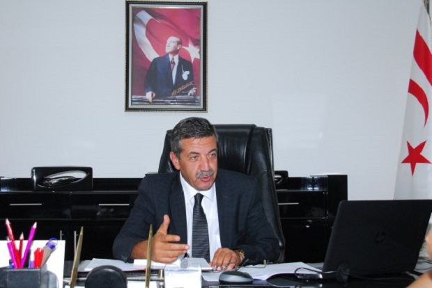 Ulaştırma Bakanı Ertuğruloğlu YDÜ Hastanesi Yoğun Bakımda