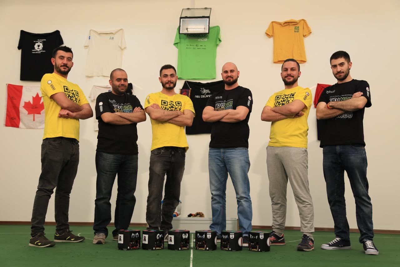 Yakın Doğu Üniversitesi Futbolcu Robotları (NEUIslanders) Avrupa Turnuvası için Hollanda’ya Hareket Etti