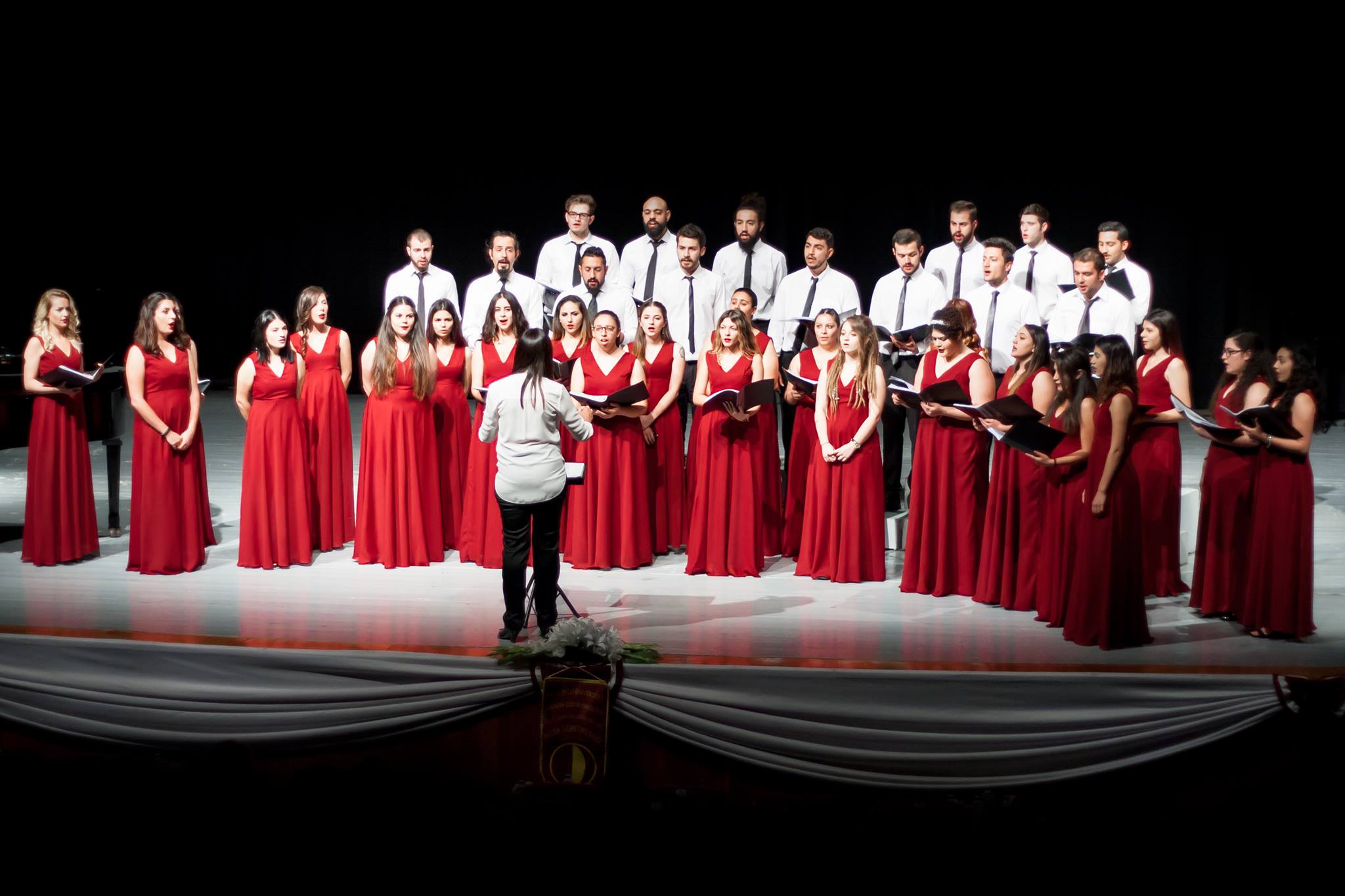 YDÜ Müzik Öğretmenliği Anabilim Dalı’nın Geleneksel Yıl Sonu Konseri Gerçekleştirildi