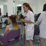 YDÜ Saç Bakımı ve Güzellik Hizmetleri Bölümü Son Model Teknolojik Cihazlar ile Uygulama Derslerini Yürütüyor