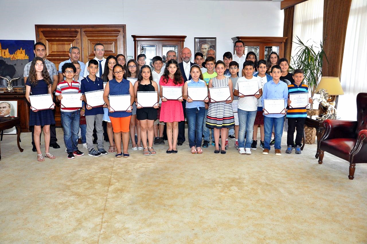 Students which achieved the Suat Günsel Scholarship at the Near East College Entrance Exam visited the Founding Rector of Near East University Dr. Suat Günsel