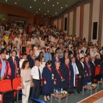 YDÜ Diş Hekimliği Mezunları Hekimlik Yemini Ederek Diplomalarını Aldı