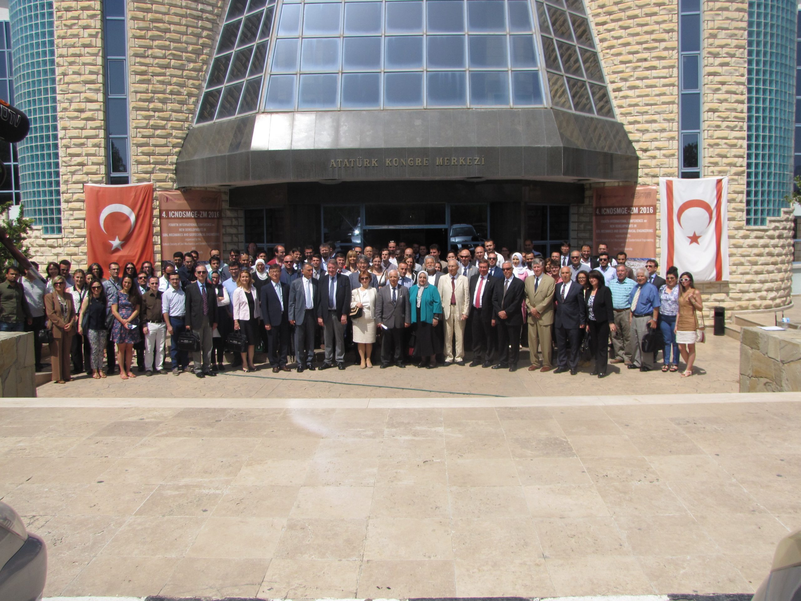 4. Zemin Mekaniği Ve Geoteknik Mühendisliği'nde Yeni Gelişmeler" Uluslararası Konferansı, YDÜ’nde Gerçekleştirildi.