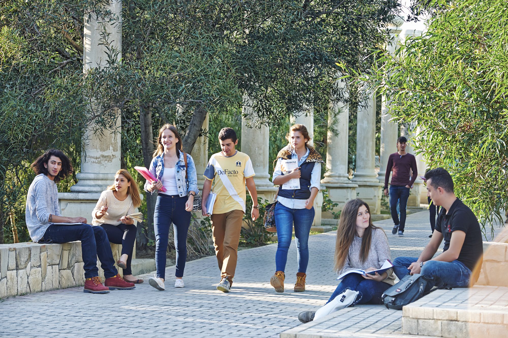 yakin dogu universitesi nin 184 bolumune yatay gecis basvurulari devam ediyor yakin dogu universitesi i neu edu tr