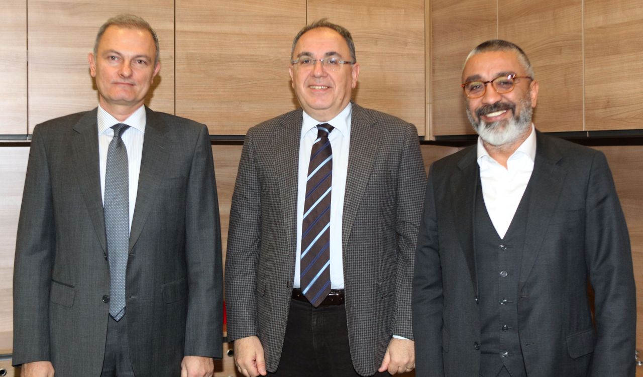 Yakın Doğu Üniversitesi’nden TBF Başkanı TÜRKOĞLU ve Genel Sekreter ÖZERHUN’a Ziyaret