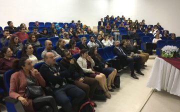 YDÜ Atatürk Eğitim Fakültesi ve Fen-Edebiyat Fakültesi Düzenledikleri Panel ile KKTC Cumhuriyet Bayramı’nı Kutladı