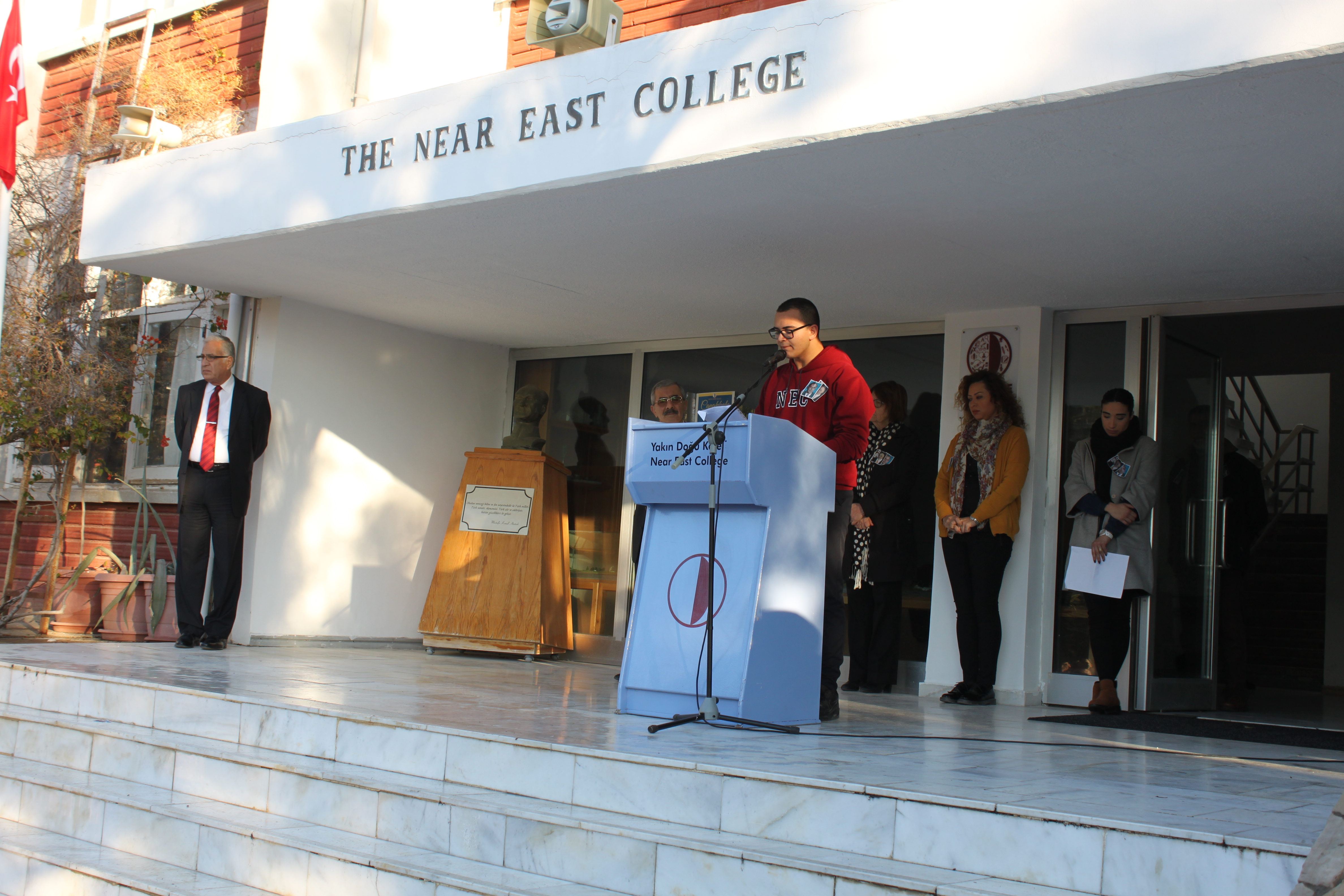 Yakın Doğu Kolejinde Kurucu Cumhurbaşkanı  Rauf Raif Denktaş Anıldı