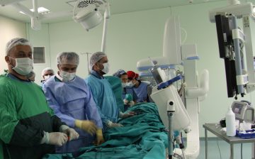 yakin dogu universitesi