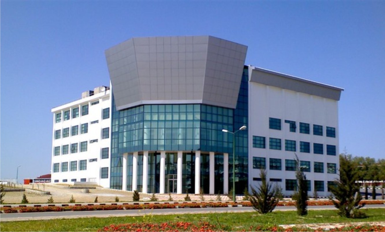 Yeni Nesil İletişimcilerin Adresi, Yakın Doğu Üniversitesi İletişim ...