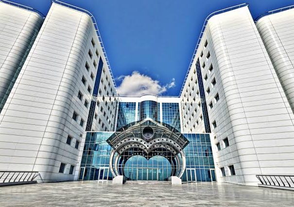 Yakin Dogu Universitesi Hastanesi Kalp Ve Damar Cerrahisi Anabilim Dali Ekibine Deneyimli Bir Profesor Daha Dahil Oldu Yakin Dogu Universitesi I Neu Edu Tr