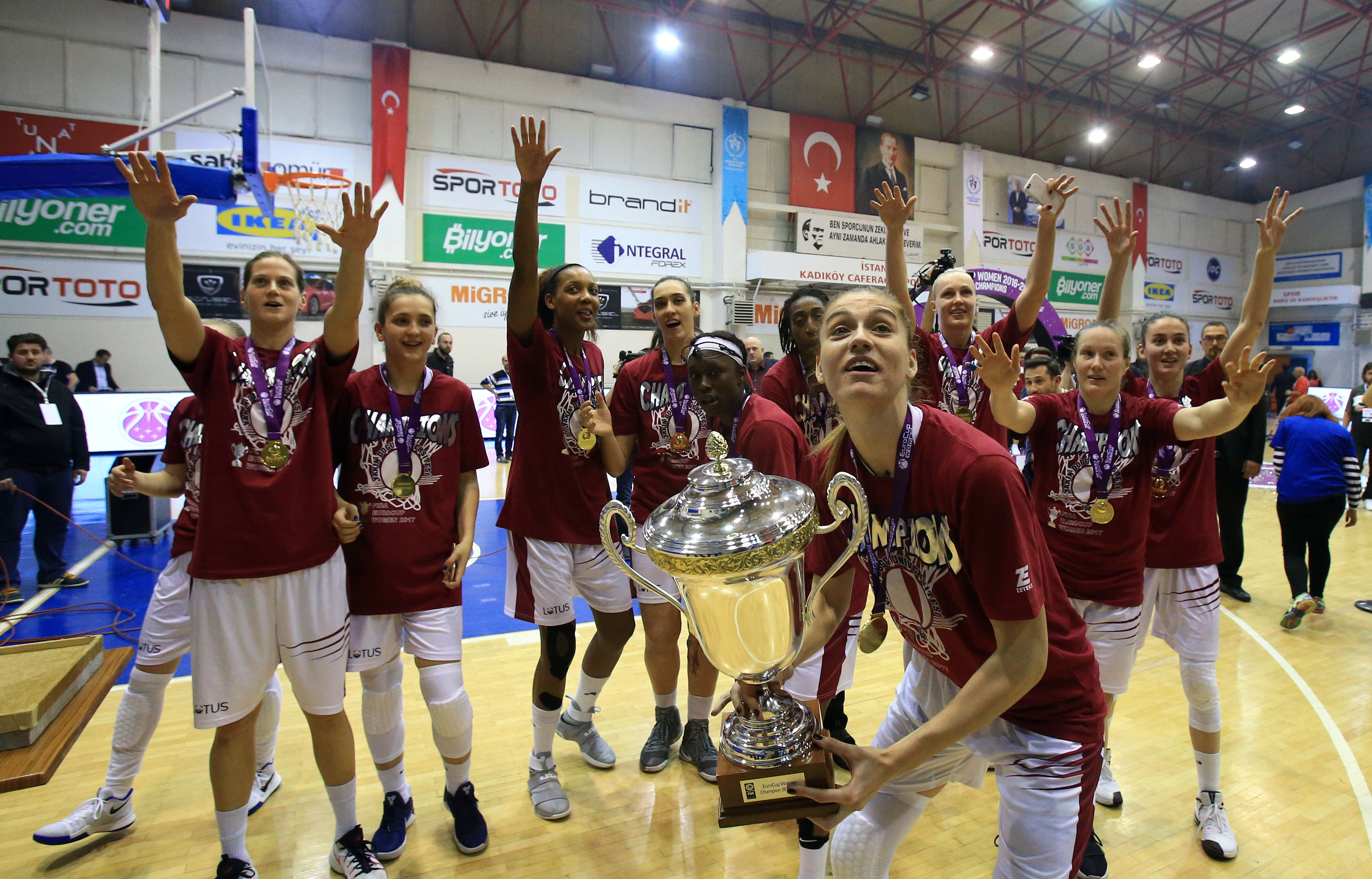 Yakın Doğu Üniversitesi FIBA Kadınlar Avrupa Süper Kupasında Finali Rus Takım Dynamo Kursk İle Oynayacak