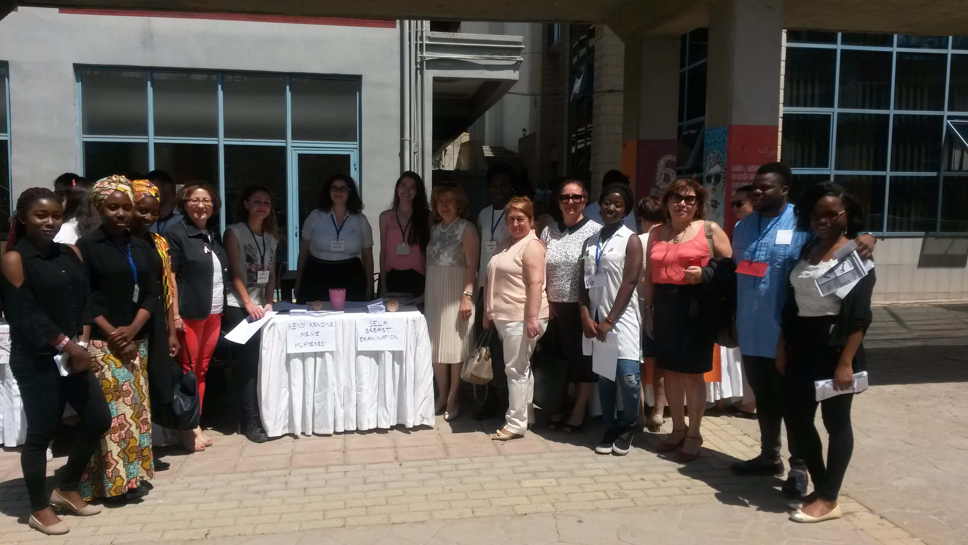 Yakın Doğu Üniversitesi  SBF  Hemşirelik Bölümü Dünya Hemşireler Gününü Kutladı