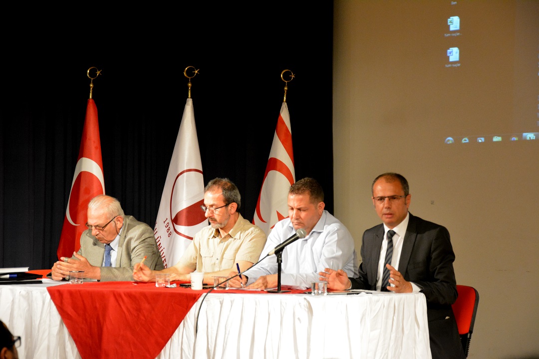 Yakın Doğu Üniversitesi’nde “Medya ve Yeni Medya Ekseninde Kuzey Kıbrıs Türk Cumhuriyeti’nde Basın Hak ve Özgürlükleri” Paneli Gerçekleştirildi