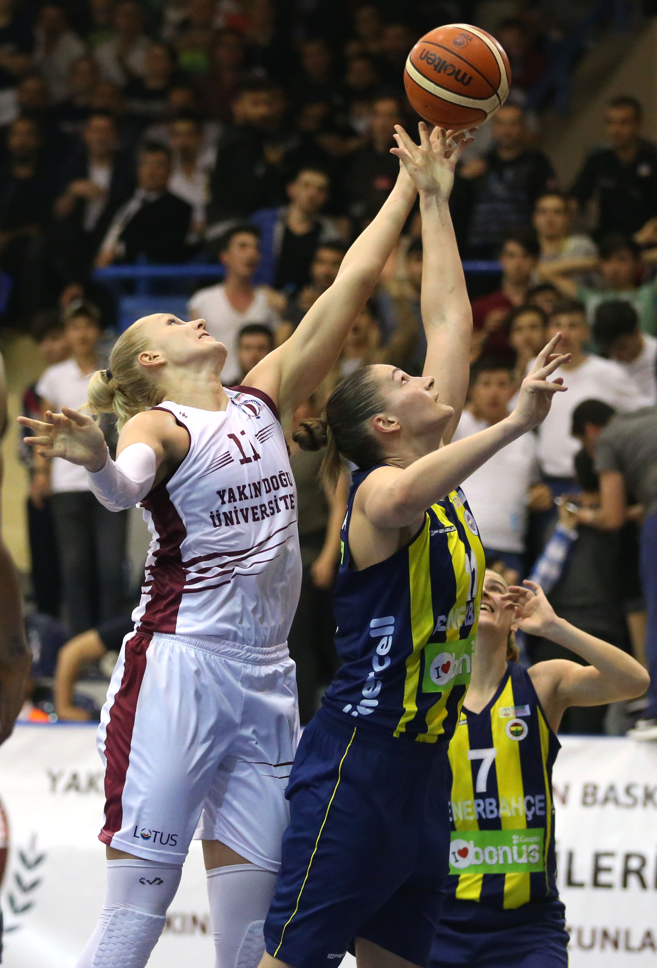 Final Serisinde Şampiyonluk Adına Üçüncü Maç… Yakın Doğu Üniversitesi- Fenerbahçe