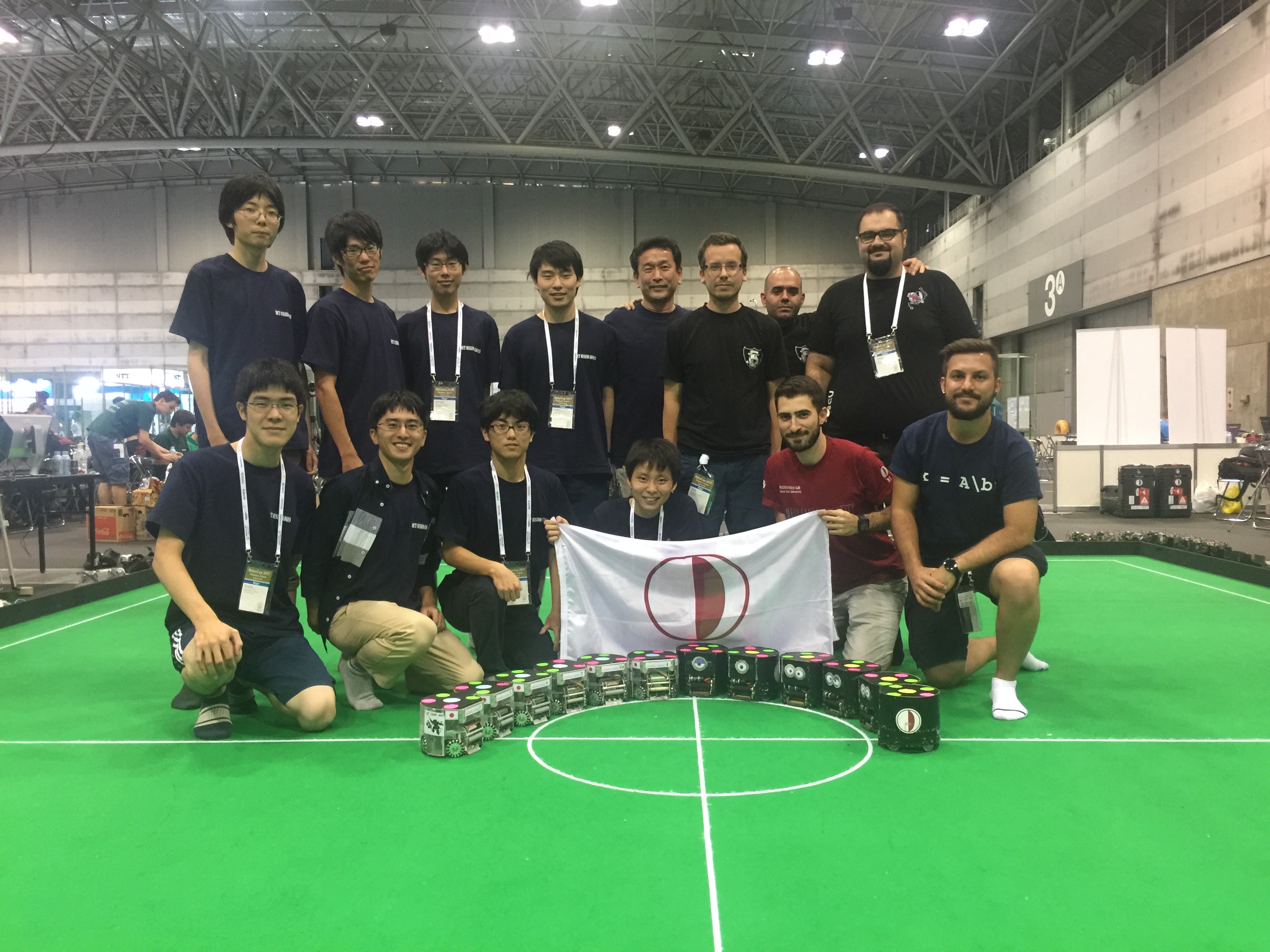 NeuIslanders Robotik Futbol Takımı Dünya Kupası’nda Bir Üst Tura Yükseldi