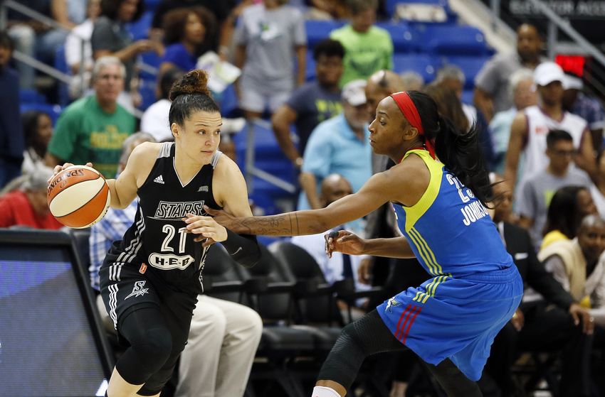 Yakın Doğu’nun WNBA Yıldızı Kayla McBRIDE Kariyer Rekorunu Kırdı