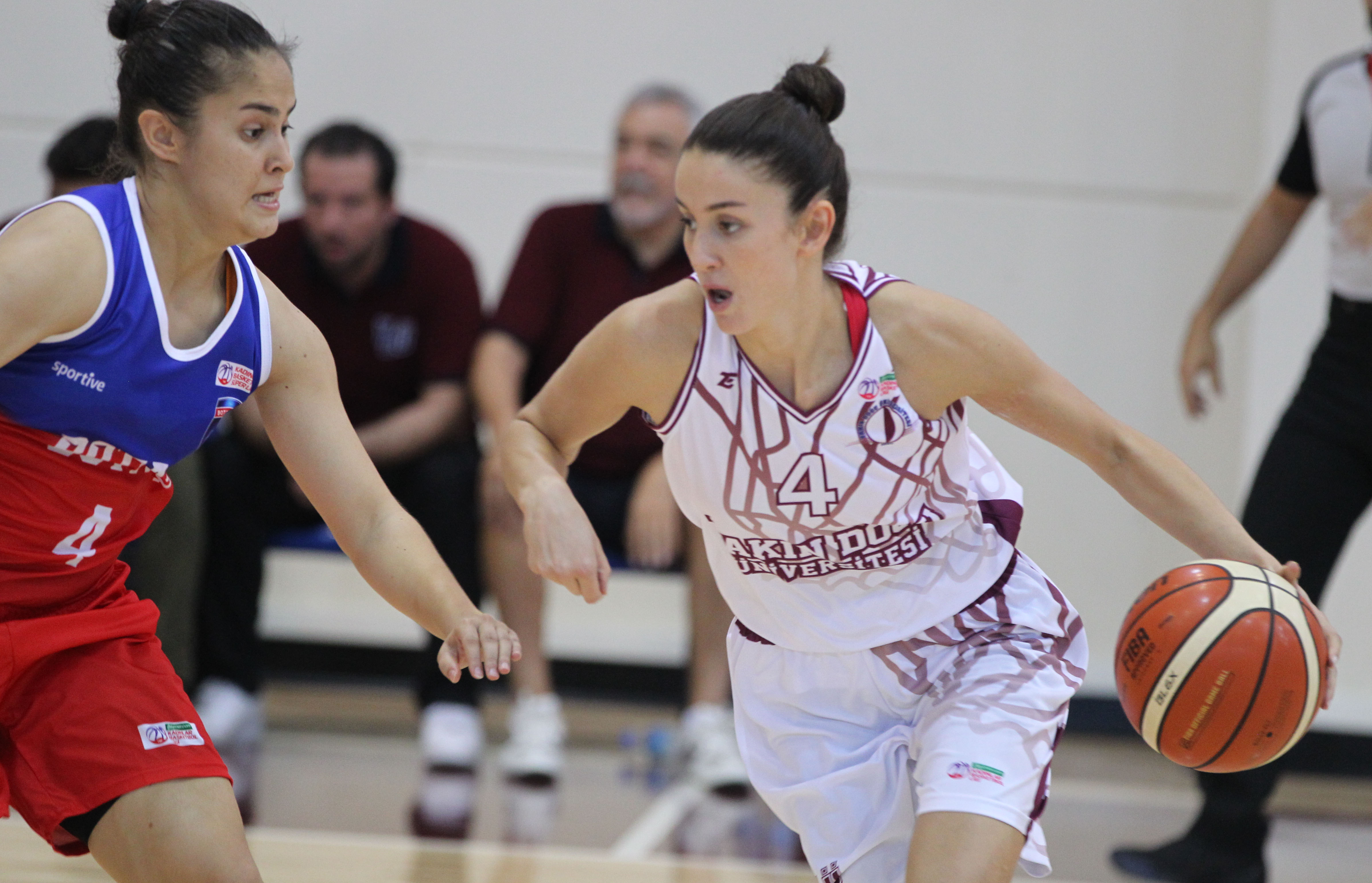 Near East University defeated Botaş with a score of 71-65