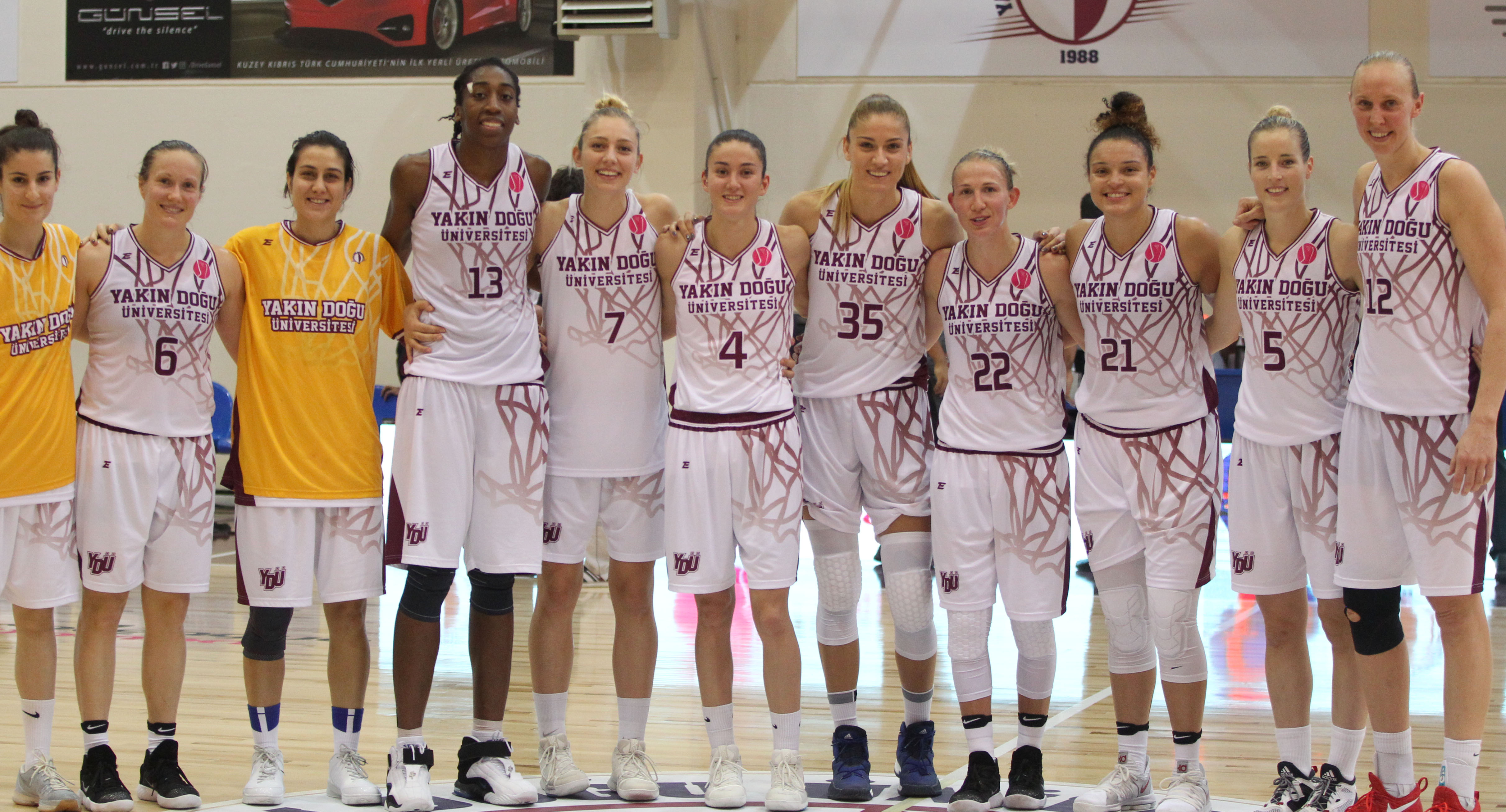 Yakın Doğu Üniversitesi Kadın Basketbol Takımı Zorlu İspanya Deplasmanında