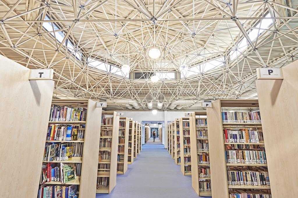 Yakın Doğu Üniversitesi’nde Kıbrıs’ın İlk “Nadir Eserler Kütüphanesi” Açılıyor