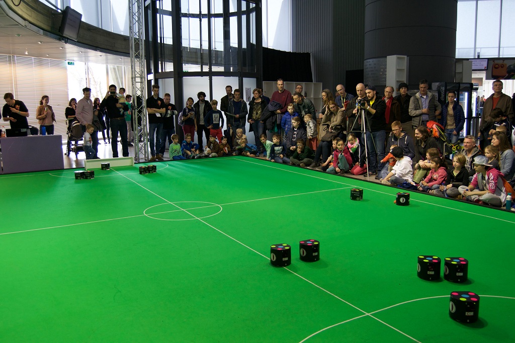 NeuIslanders 7. Defa Üst Üste Robotik Dünya Kupası’nda Yer Alacak…