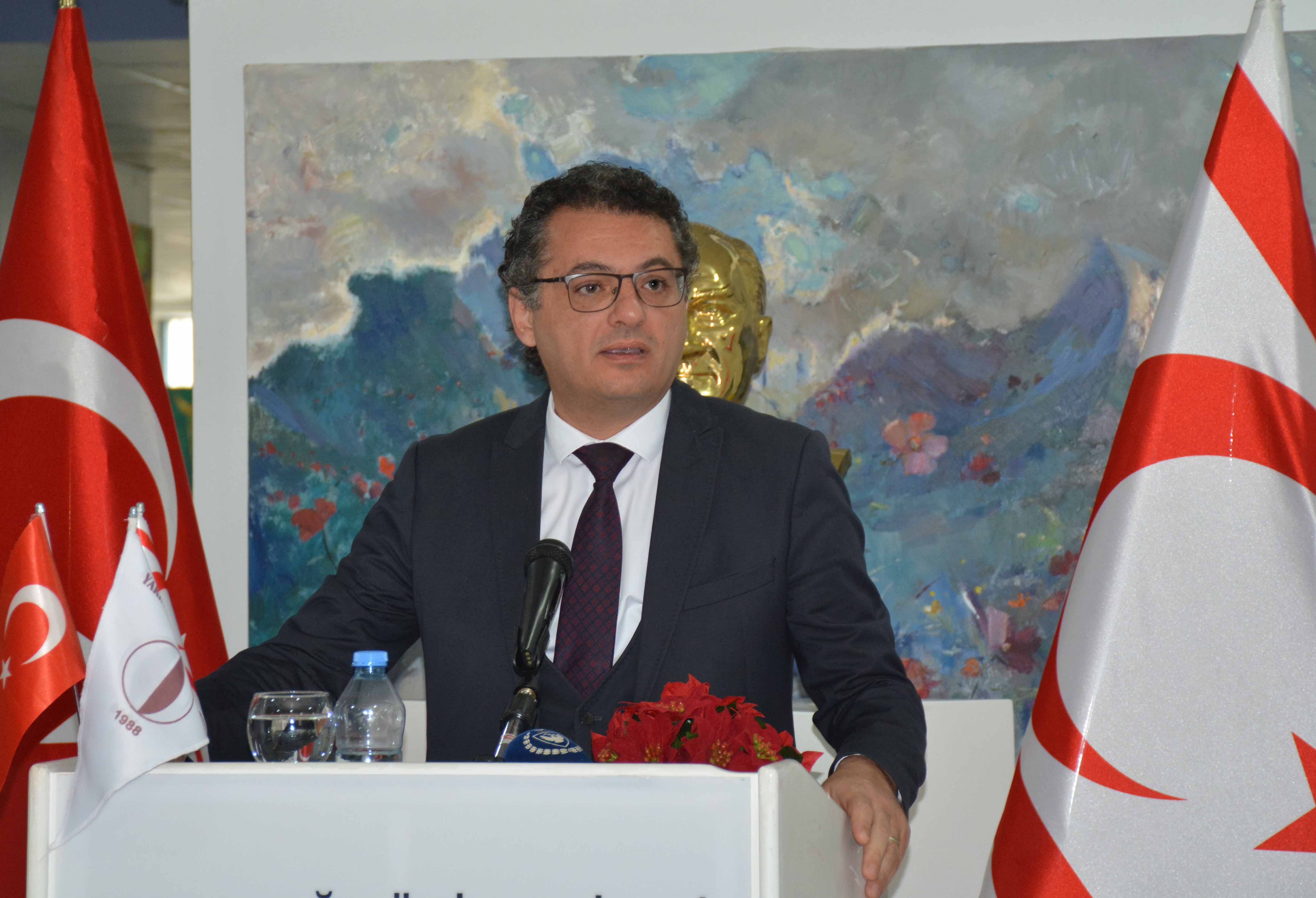 Featuring 142 works of 61 Artists, the Exhibition titled “To Exist with Art “, which was organized by the Cyprus Museum of Modern Arts in Memory of the Tenth Death Anniversary of the Pioneer Turkish Cypriot Painter Ismet Vehit Güney, was opened by the Prime Minister Tufan Erhürman