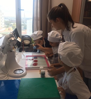 Özay Günsel Children`s University Students had a Workshop for Developing their Creativity and Personal Characteristics