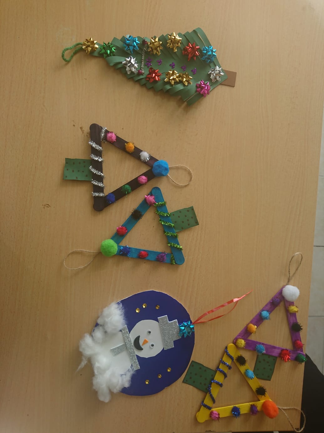 Eskişehir yılbaşı Yılbaşı Süsleri Yaptılar Şarkılar Eşliğinde Dans Edip Eğlendiler… Özay